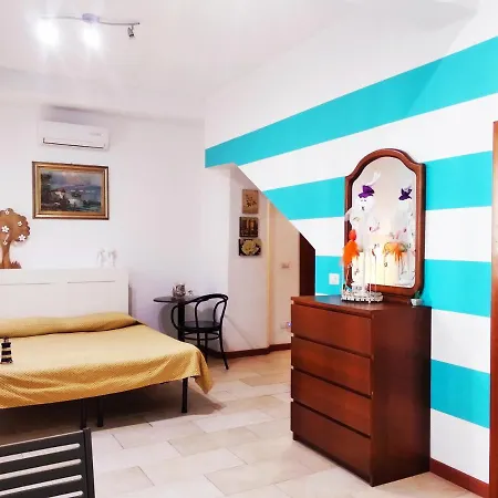 Nervi Cozy Loft Sapore Di Mare Vicino Acquario Di アパート ジェノヴァ